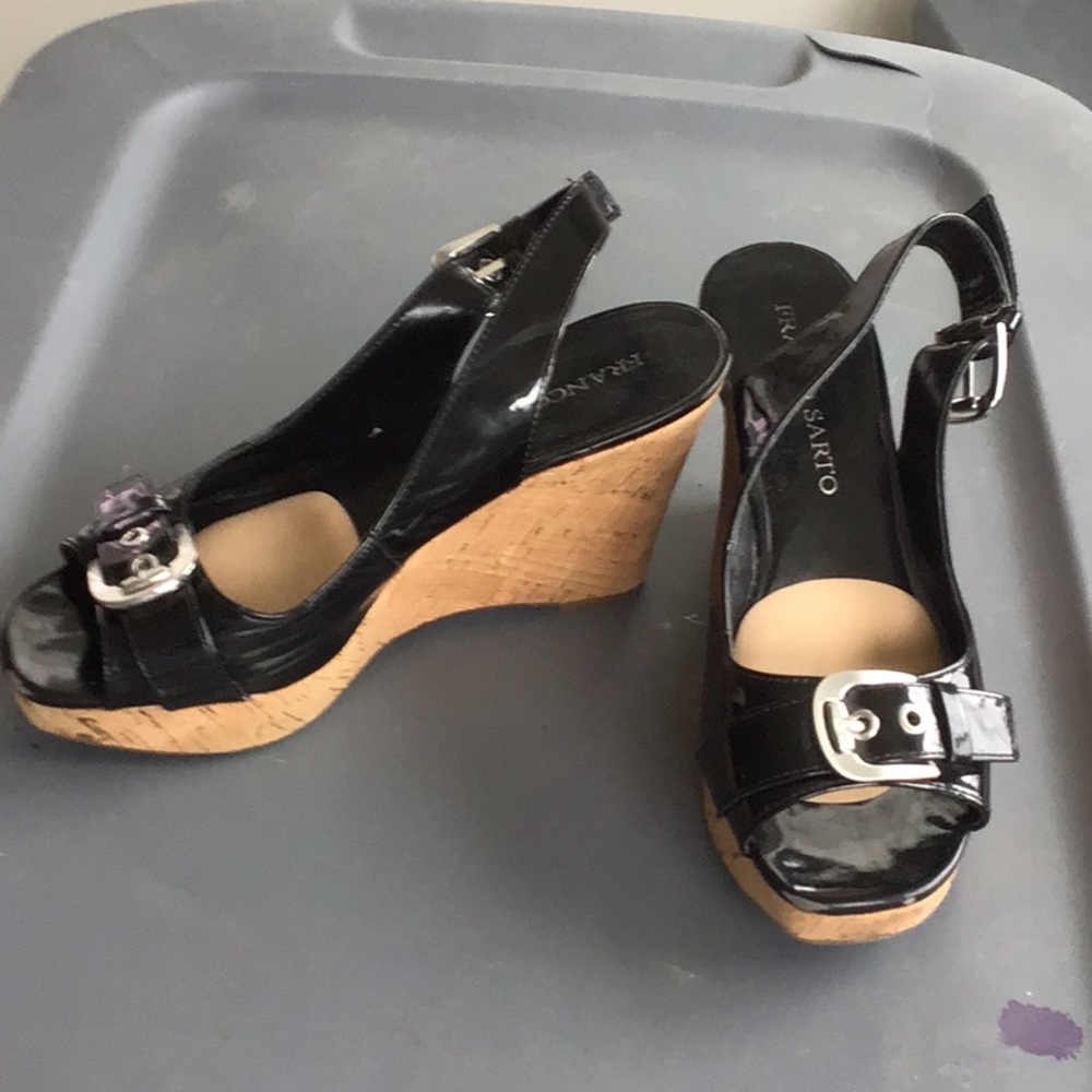 Franco Sarto sandals. Good condition. Size 8.
